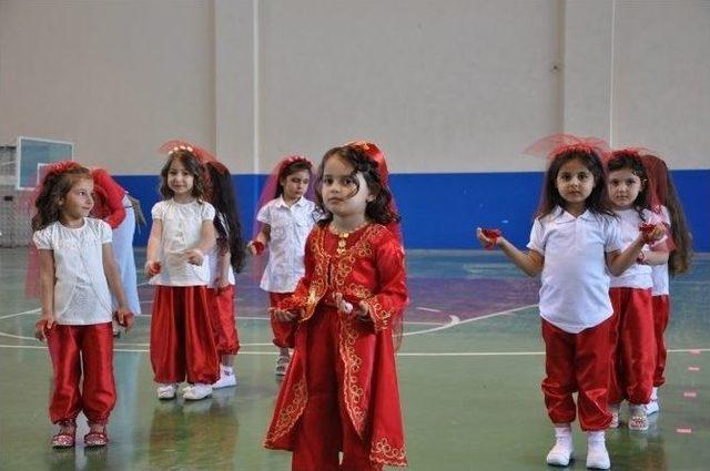 Anaokulu Öğrencilerinden Yıl Sonu Etkinliği