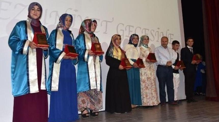 Sadullah Gencer Anadolu Lisesi&rsquo;nde Mezuniyet T&ouml;reni