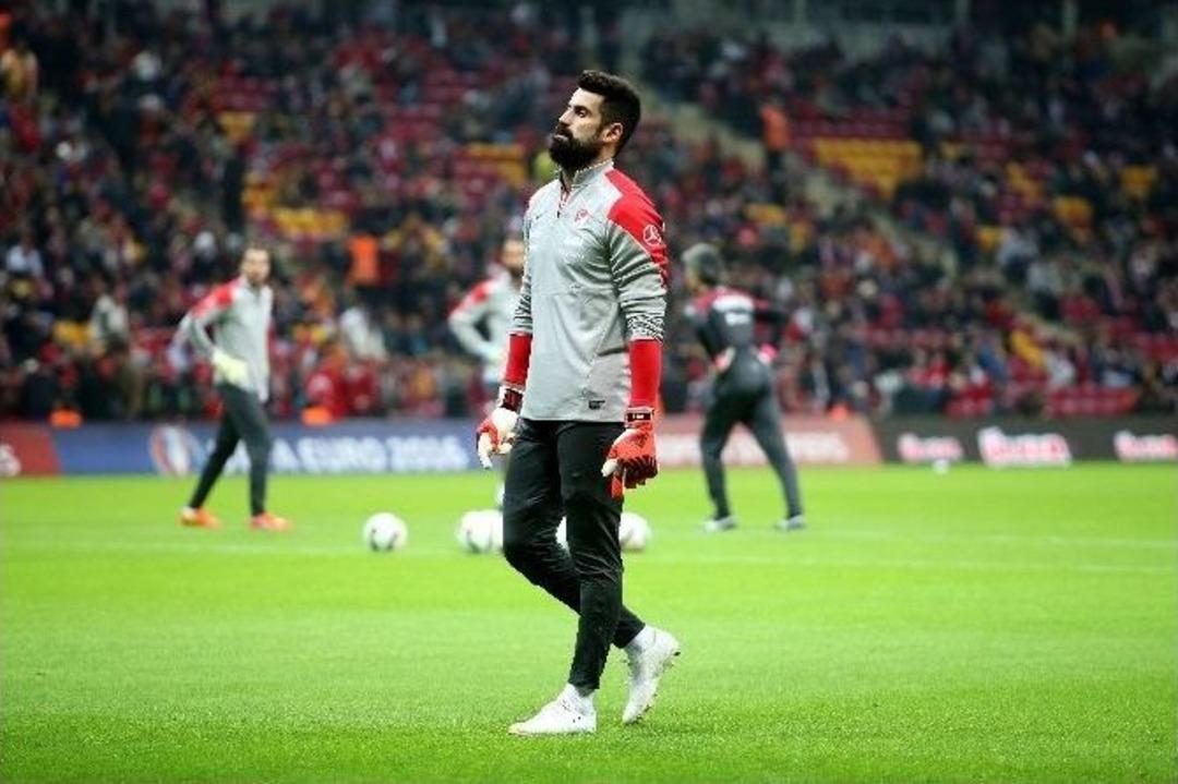 Fenerbah&ccedil;e&rsquo;nin Bu Sezon Başına Gelmeyen Kalmadı