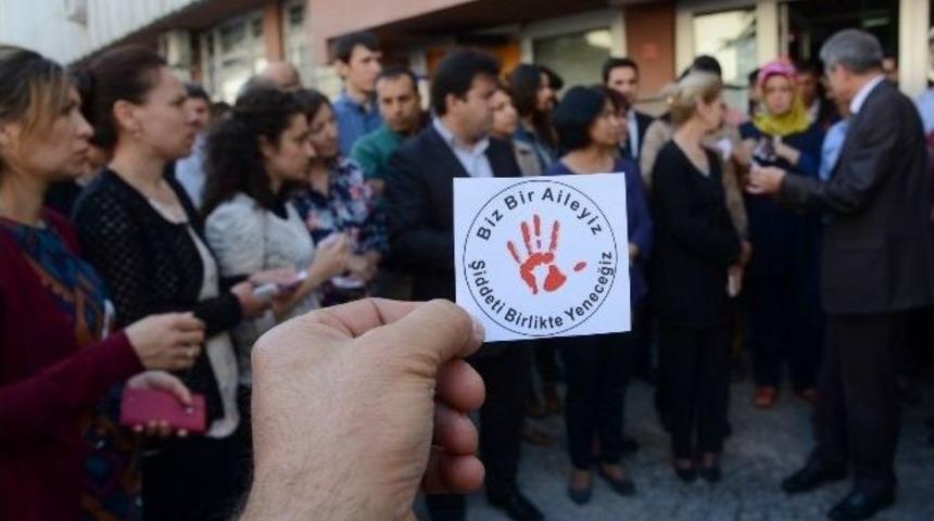 Halk Sağlığı &Ccedil;alışanları Da Samsun&rsquo;daki Doktor Cinayetini Protesto Etti