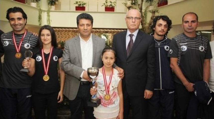 Kartallı Dağcılar Başarıdan Başarıya Koşuyor