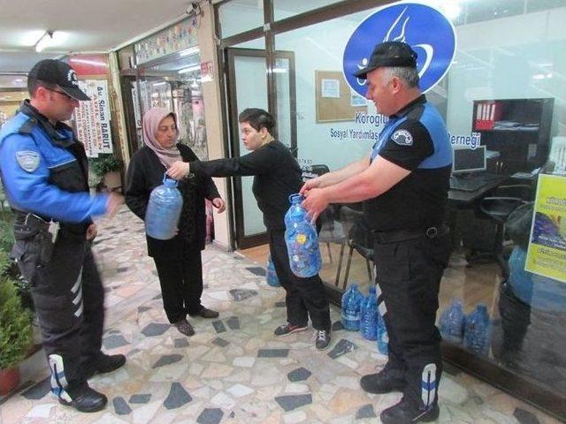 Toplum Destekli Polislerden Örnek Davranış