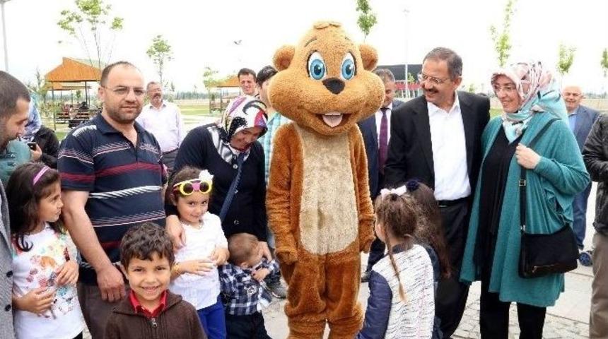 Ak Parti Milletvekili Adayı Mehmet &Ouml;zhaseki Harikalar Diyarı&rsquo;nda