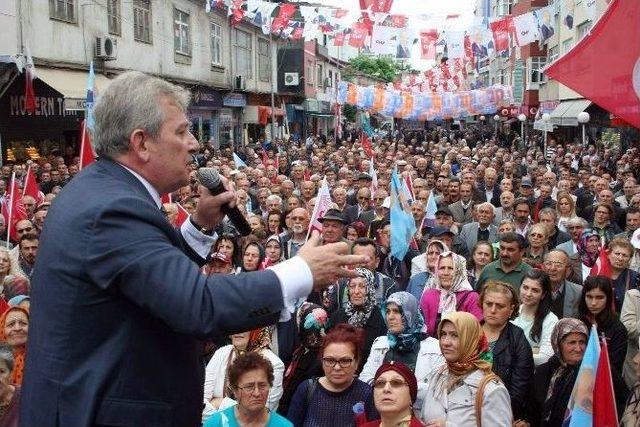 Chp Trabzon Milletvekili Adayı Pekşen, Can Dündar’a Sahip Çıktı