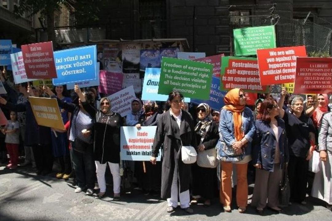 S&uuml;meyye Erdoğan, Bel&ccedil;ika Protestosuna Katıldı