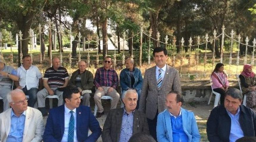 Edirne Valisi Şahin, Yağmur Ve Ş&uuml;k&uuml;r Duasına Katıldı