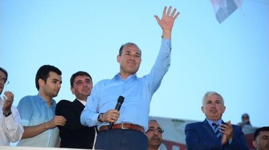 S&ouml;zl&uuml;&rsquo;den G&ouml;ller&rsquo;e Su M&uuml;jdesi