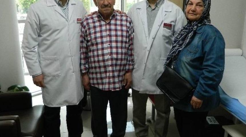 Ana Atardamarı Yırtılan Hastaya Ameliyatsız Tedavi