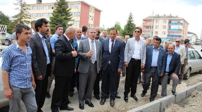 Şahin: &ldquo;hdp Normal Bir Se&ccedil;imde Y&uuml;zde 7&rsquo;yi Aşamaz&rdquo;