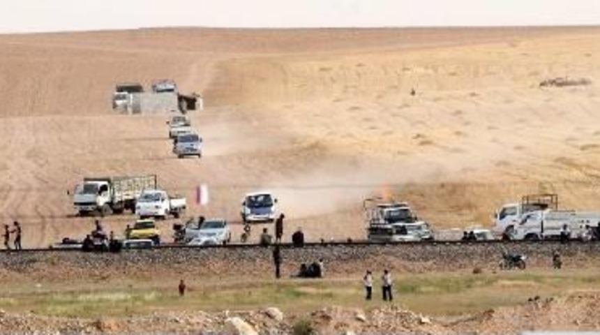 500 Suriyeli Sınırda Bekliyor