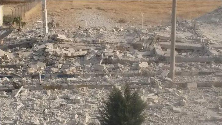 (özel Haber) Işid Suriye Sınırındaki Resmi Binaları Havaya Uçuruyor G3