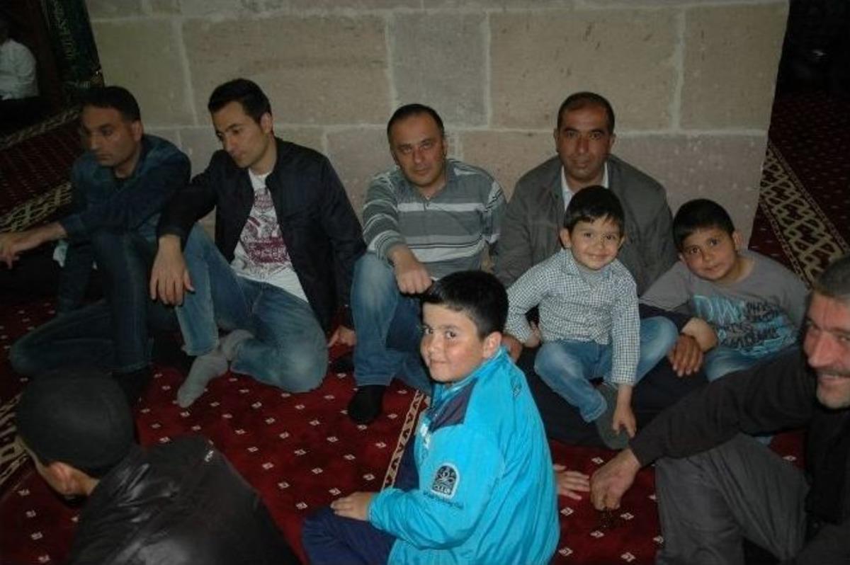 Adilcevaz&rsquo;da Beraat Kandili Coşkusu