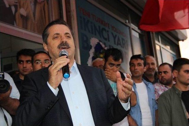 Çalışma Ve Sosyal Güvenlik Bakanı Faruk Çelik: 1