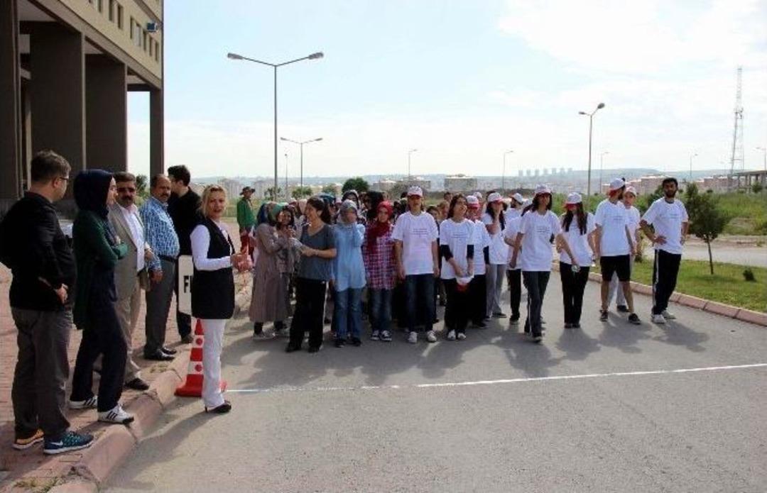 Birinci Gelene Altın Madalya Sonuncuya 1 Koli S&uuml;t