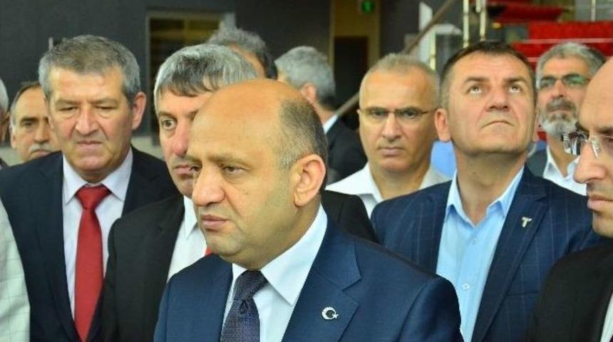 Bakan Işık, Yerli Otomobil &Ccedil;alışmaları İ&ccedil;in M&uuml;jdeyi Verdi: