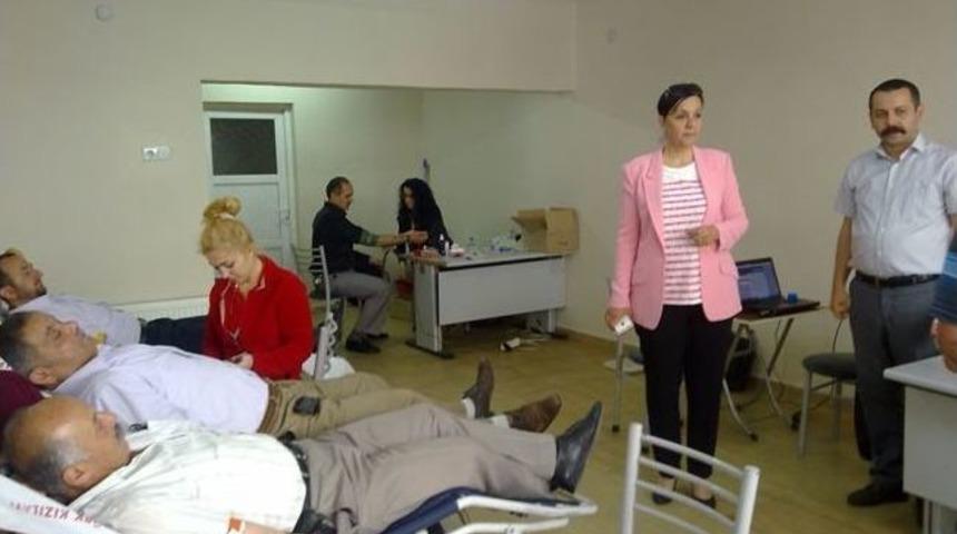 Saltukova&rsquo;da Kan Bağışı Kampanyası