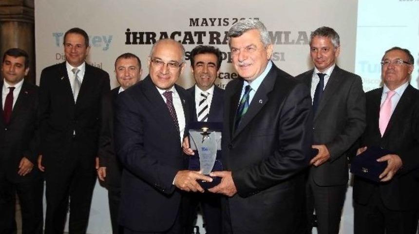 T&uuml;rkiye İhracat&ccedil;ılar Meclisi Başkanı B&uuml;y&uuml;kekşi, Kocaeli Film Platosu&rsquo;nu Gezdi