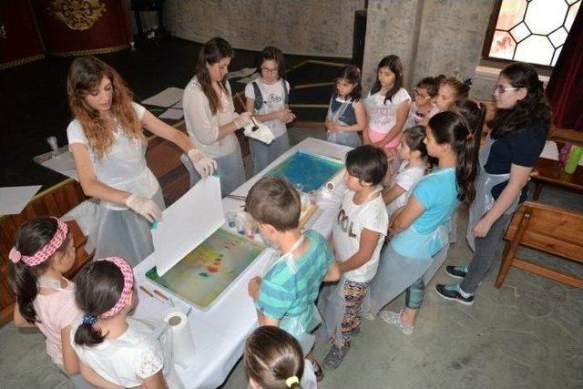 Masal Şatosu Bahar Atölyelerine Yoğun İlgi