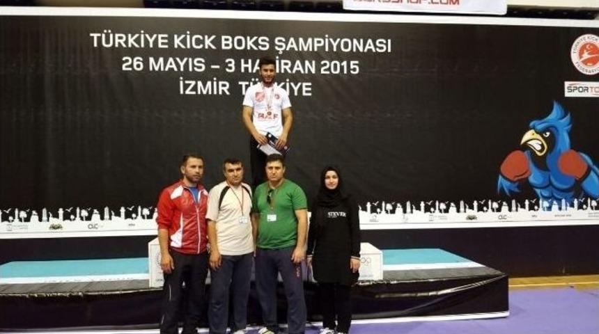 Derbent Gen&ccedil;likspor Kul&uuml;b&uuml;&rsquo;nden Arabacı Şampiyon Oldu