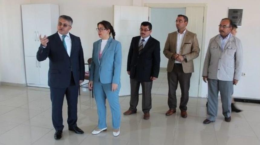 Vali &Ccedil;etinkaya&rsquo;dan M&uuml;ft&uuml;l&uuml;ğe Ziyaret