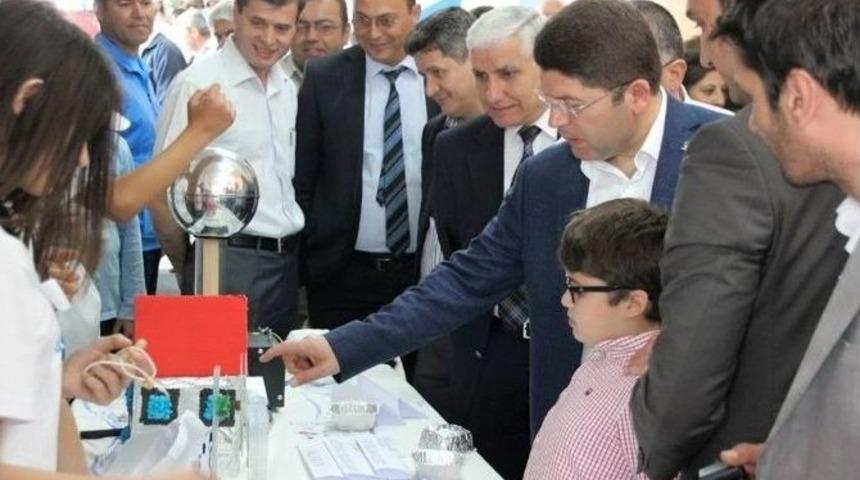 Gazi Ortaokulu&rsquo;ndan Bilim Fuarı