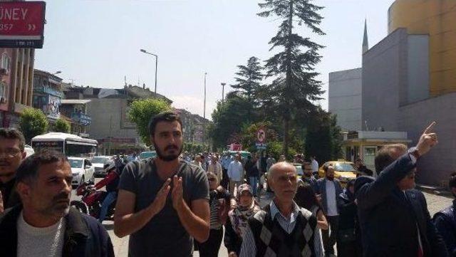 Zabıta, Sp nin Meydandaki Standını Taşıdı 2