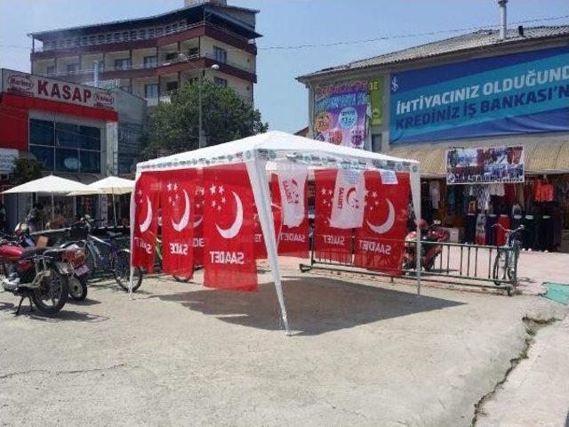 Zabıta, Sp nin Meydandaki Standını Taşıdı 3