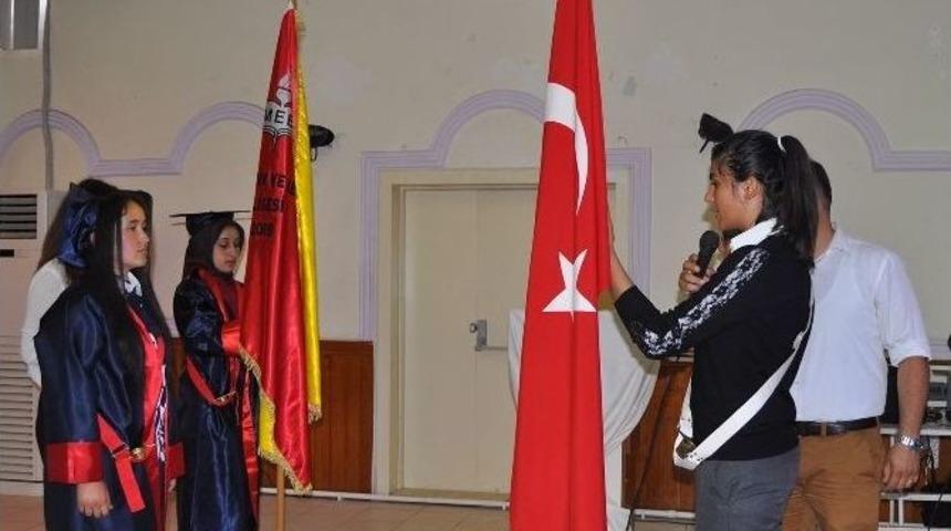 Korkuteli Nene Hatun&rsquo;da Mezuniyet T&ouml;reni