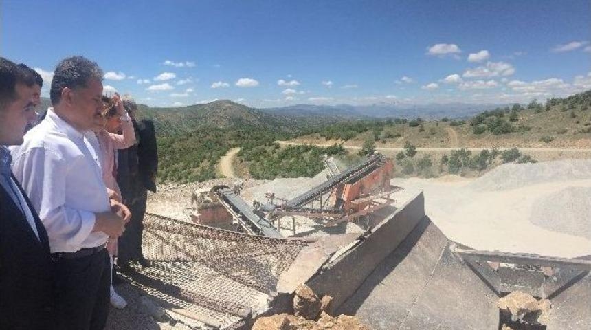 P&uuml;t&uuml;rge&rsquo;de Taş Ocakları &Uuml;retime Başladı