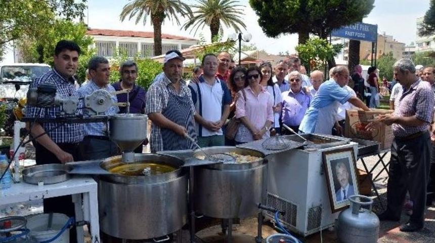 Aydınlı Gazetecilerden &Ouml;len Meslektaşları İ&ccedil;in Lokma Hayrı