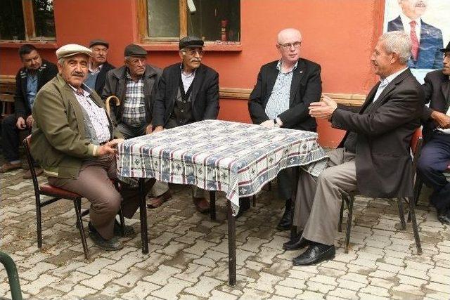 Başkan Kurt Mahalle Ziyaretlerini S&uuml;rd&uuml;r&uuml;yor 2