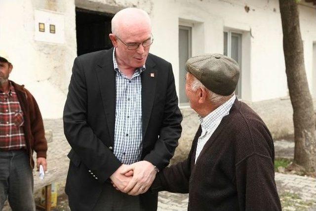 Başkan Kurt Mahalle Ziyaretlerini S&uuml;rd&uuml;r&uuml;yor 3