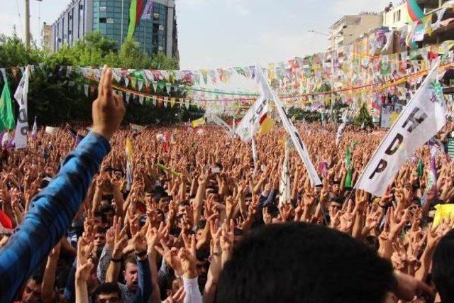 Demirtaş: Kral Da, Padişah Ta Olsan Bu &Uuml;lkenin Kadınlarına Edepsizce Hakaret Edemezsin 3