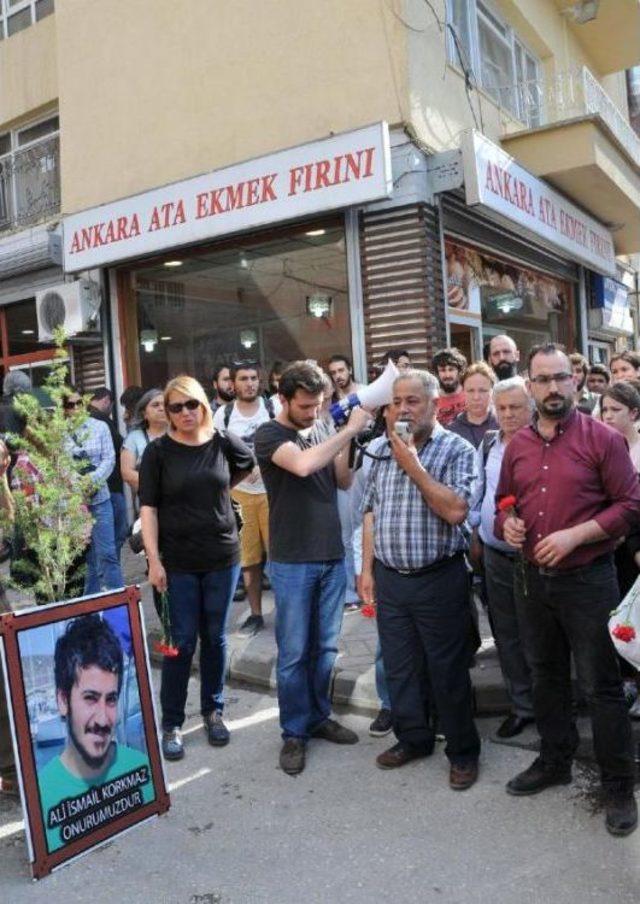 Ali İsmail Korkmaz Saldırıya Uğradığı Fırının Önünde Anıldı 3