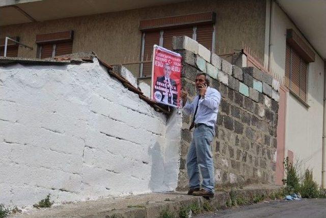 Ses Bombalı Ve Sloganlı Afiş