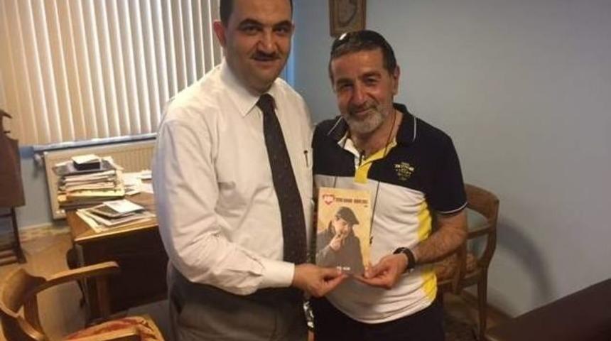 Şair Adil Acar&rsquo;ın &Uuml;&ccedil;&uuml;nc&uuml; Kitabı &Ccedil;ıktı