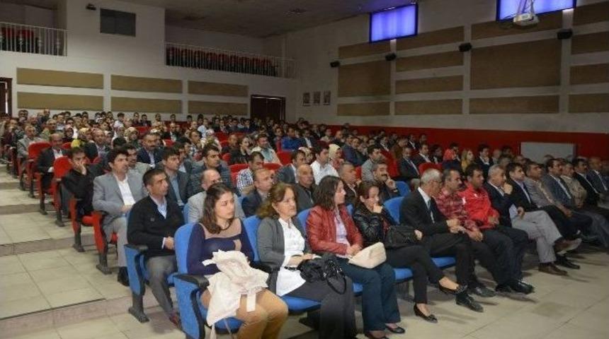 Sandık G&ouml;revlilerine Oy Pusulaları Teslim Edildi