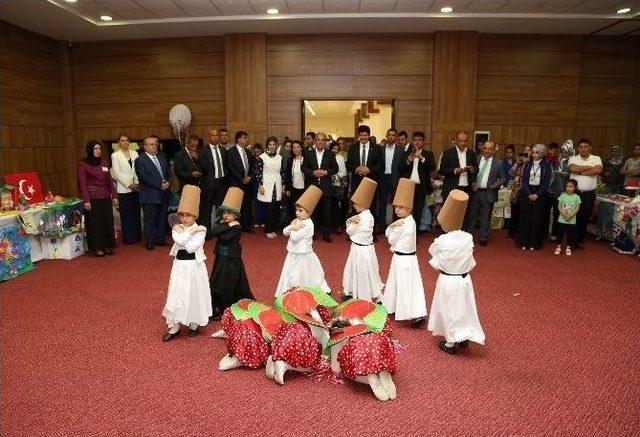 Şehitkamilli Hanımların El Emeği G&ouml;z Nuru Sergisi B&uuml;y&uuml;ledi 1