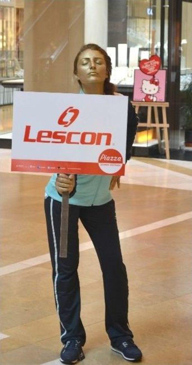 Canlı Heykellerden &ldquo;hareketsiz Tanıtım&rdquo; 1