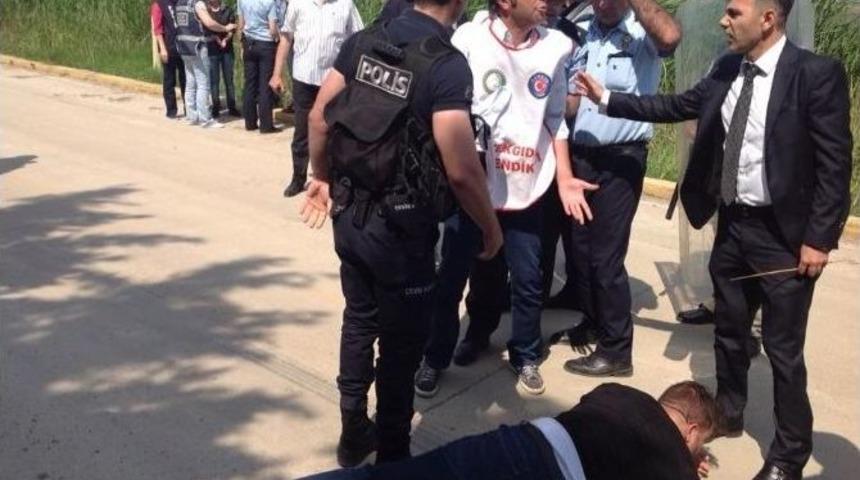 Nestle&rsquo;de Eylemcilere Polis M&uuml;dahalesi