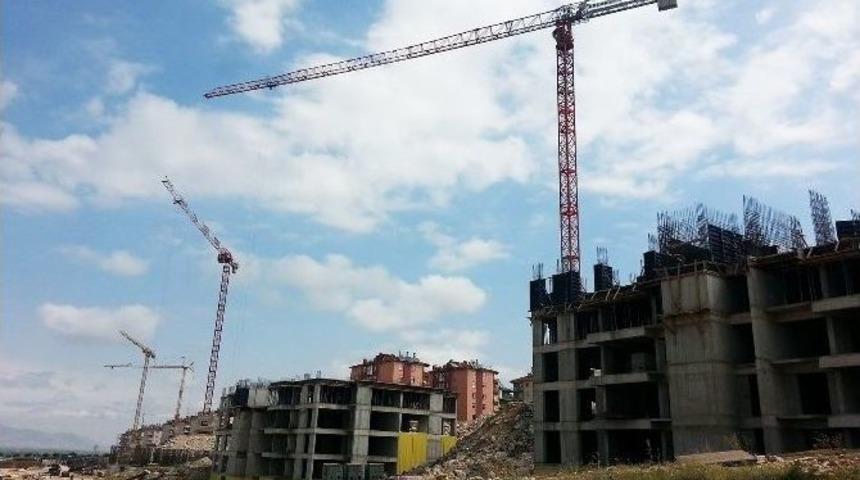 Piri Reis Vadisi&rsquo;nde Binalar Hızla Y&uuml;kseliyor