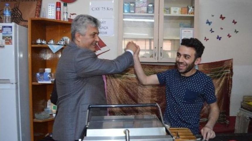 G&uuml;nnar Se&ccedil;im Gezilerini Hız Kesmeden S&uuml;rd&uuml;r&uuml;yor