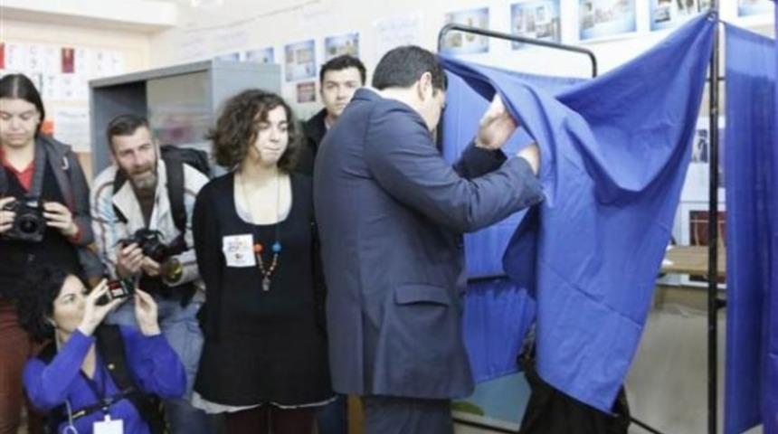 Yunanistan'da se&ccedil;imin galibi Syriza