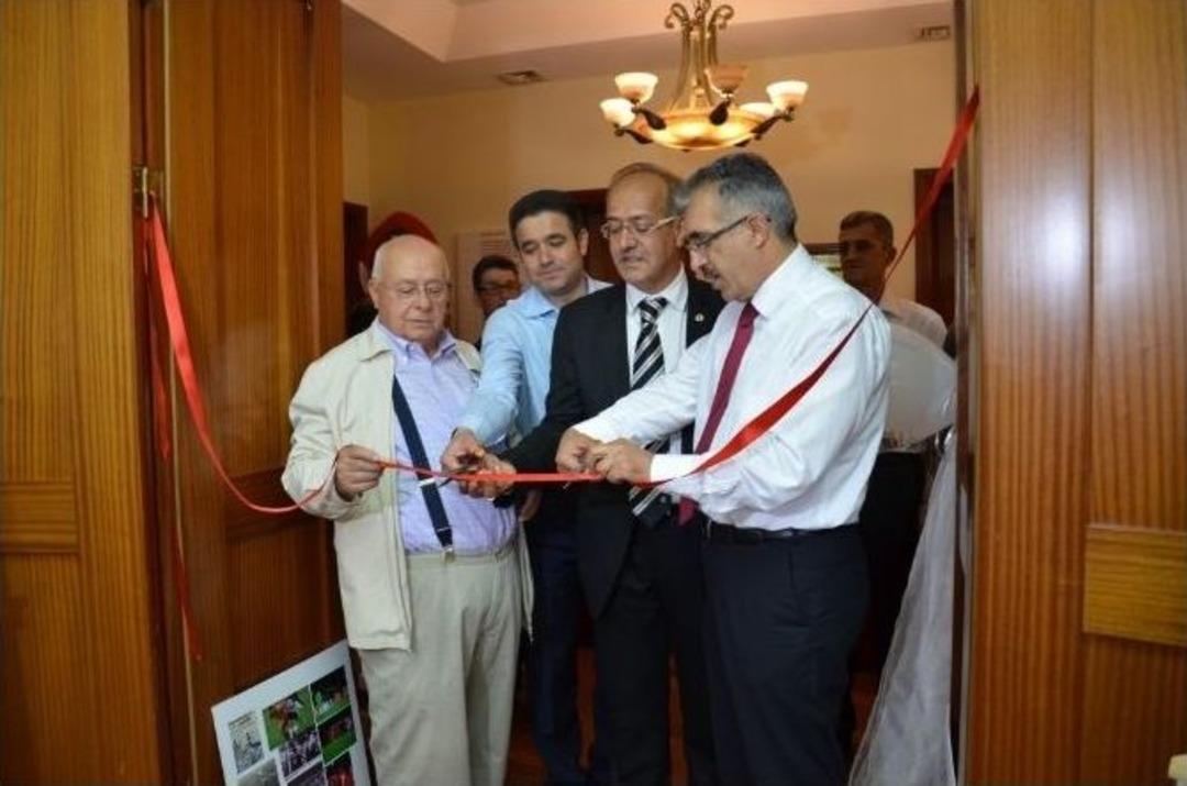 Fotoğraflarla Beşiktaş Sergisi Beğeni Topladı