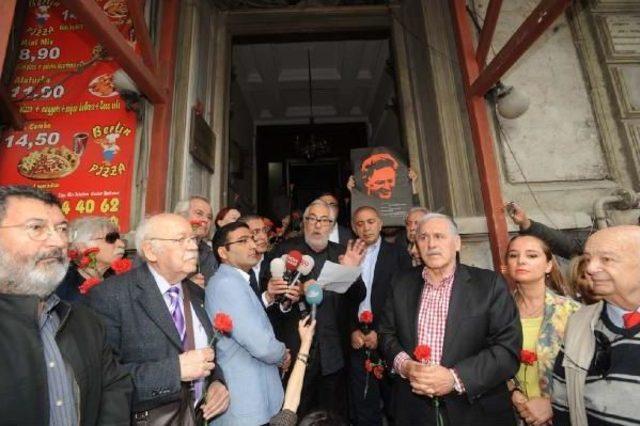 Nazım Hikmet Vakfı'nın Tahliye Kararı Protesto Edildi