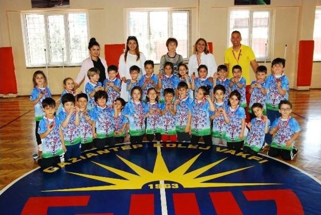 Gkv&rsquo;lilerden Minikler Olimpiyatı