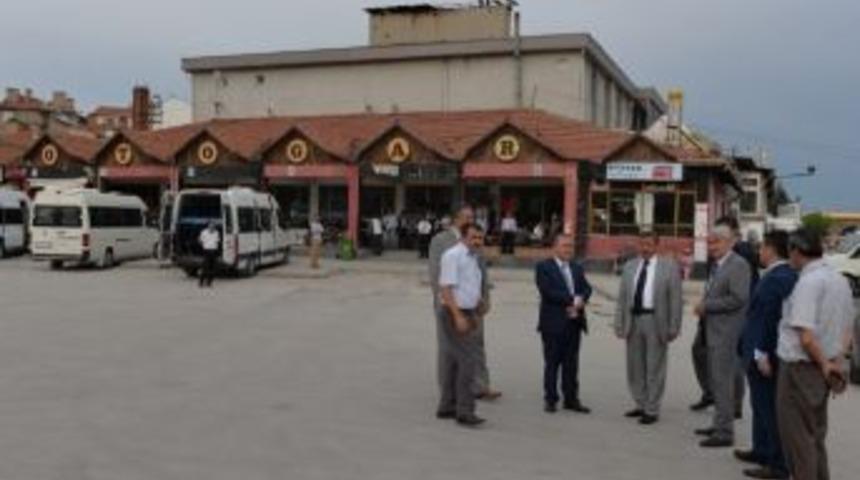 Vali Yılmaz Tavşanlı&rsquo;ya Yapılacak H&uuml;k&uuml;met Konağı&rsquo;nın Yerinde İncelemelerde Bulundu