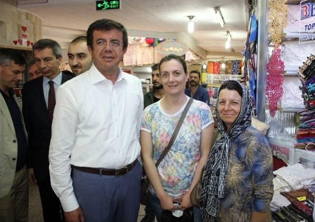 Bakan Zeybekci, Esnafı Ziyaret Etti