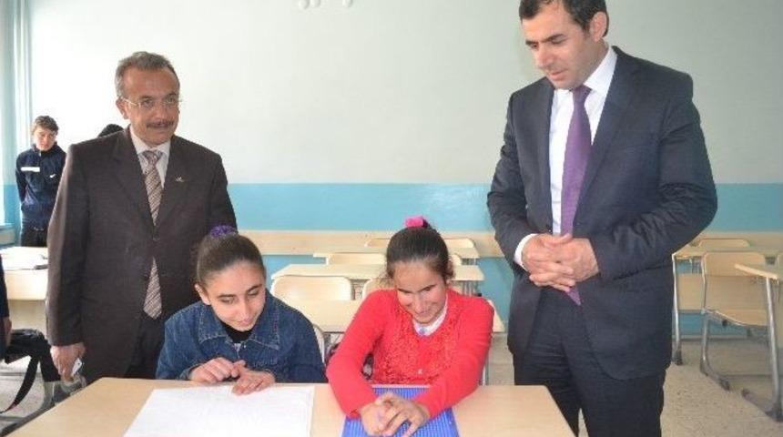 Engelleri Aşan, &Ouml;rnek Okul