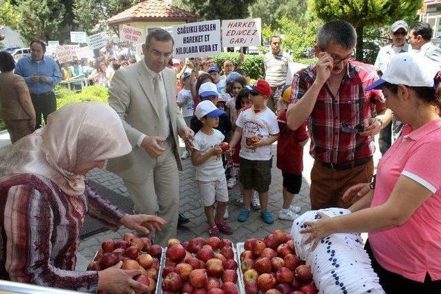 Minikler Obeziteye Karşı Y&uuml;r&uuml;d&uuml; 2